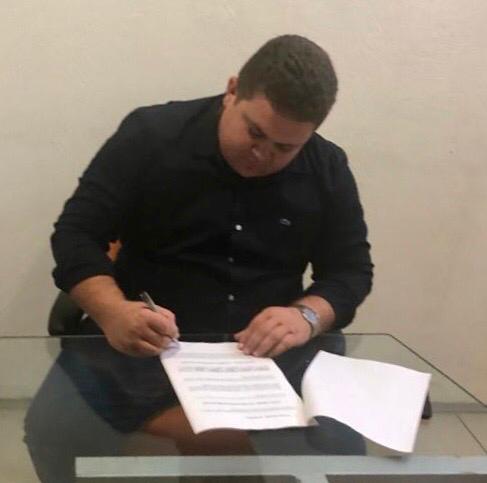 Município de Santo Inácio receberá ônibus escolar  - Imagem 1