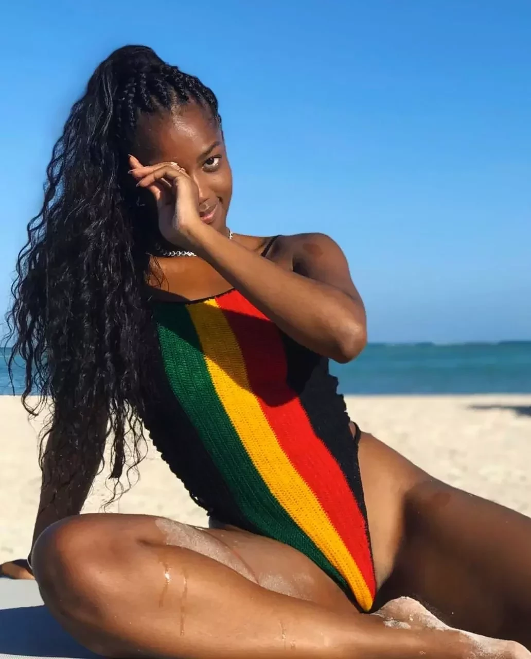 Dez fotos que provam que a Iza é uma Deusa de Ébano na Terra - imagem 17707