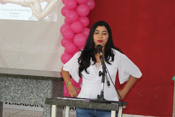 Mulheres participam de palestra sobre prevenção do câncer do colo do útero  - Imagem 9
