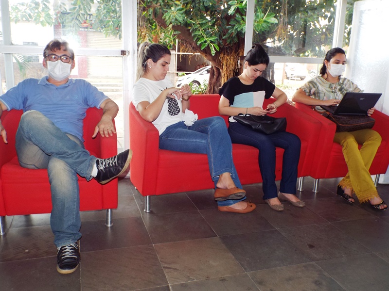 Secretaria de saúde realiza reunião com os enfermeiros para tratar dos atendimentos nos ESF  - Imagem 4