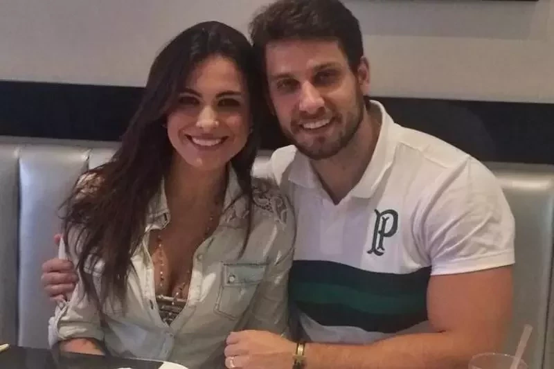 A Fazenda, BBB! Relembre os casais que se conheceram em reality show  - imagem 17946