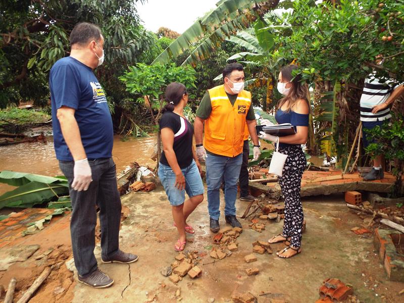 Forte chuva provoca rompimento da parede de barragem e desabriga famílias  - Imagem 2