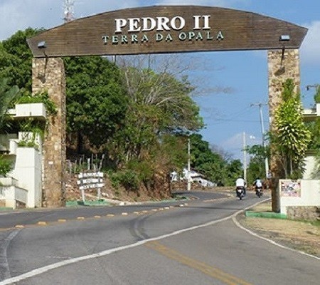 Município por decreto manda fechar todos os estabelecimentos com exceção dos essenciais  