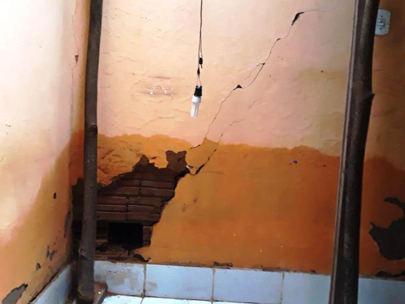 Equipe da SEMAS visita famílias do Bairro Chapadinha que também tiveram prejuízos com o rompimento da barragem  - Imagem 18