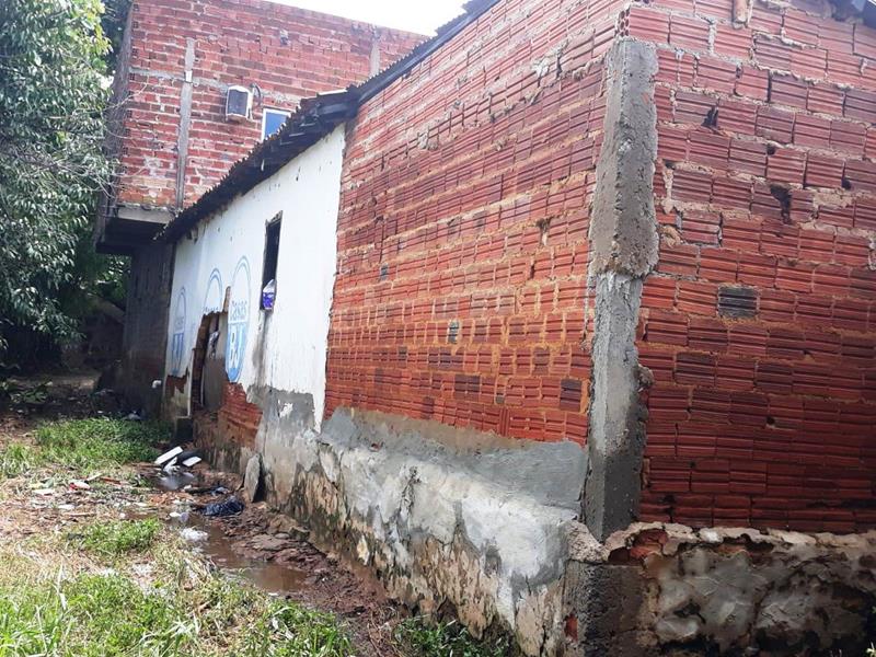 Equipe da SEMAS visita famílias do Bairro Chapadinha que também tiveram prejuízos com o rompimento da barragem  - Imagem 22
