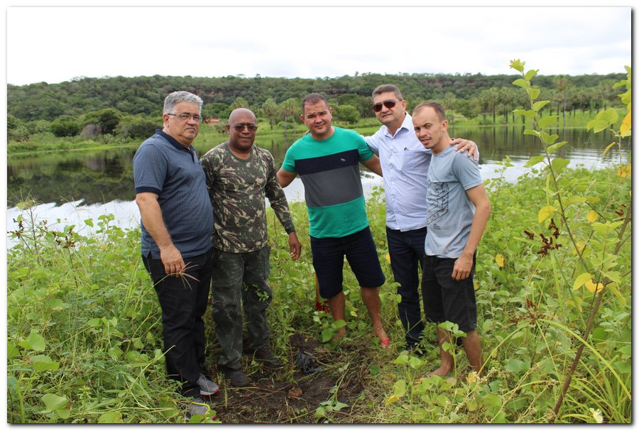 Mutirão realiza limpeza na Lagoa dos Banguês  - Imagem 8
