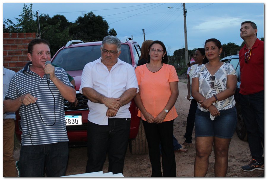 Prefeito Silva Júnior assina ordens de serviço para realização de obras  - Imagem 14