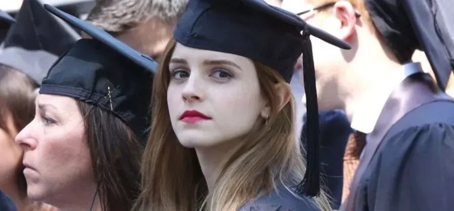 Veja celebridades que se formaram depois da fama e você não sabia - imagem 18878