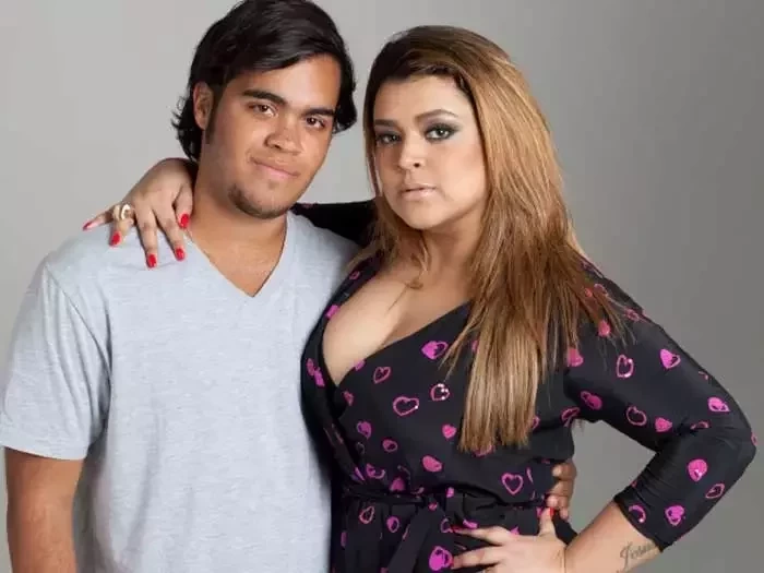 Conheça as famosas brasileiras que se tornaram mães bastante jovens - imagem 18995