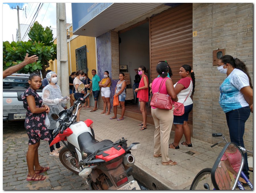 Equipe da Saúde, Polícia Militar e Polícia Civil realizam trabalho de orientação em Inhuma - Imagem 9