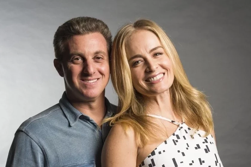 Conheça os famosos que levam uma vida inacreditável de ostentação - imagem 19375