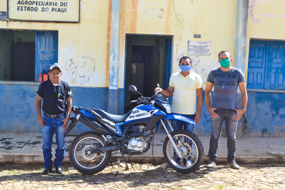 Prefeitura de Joaquim Pires adquire motocicleta para Secretaria do Meio Ambiente - Imagem 1