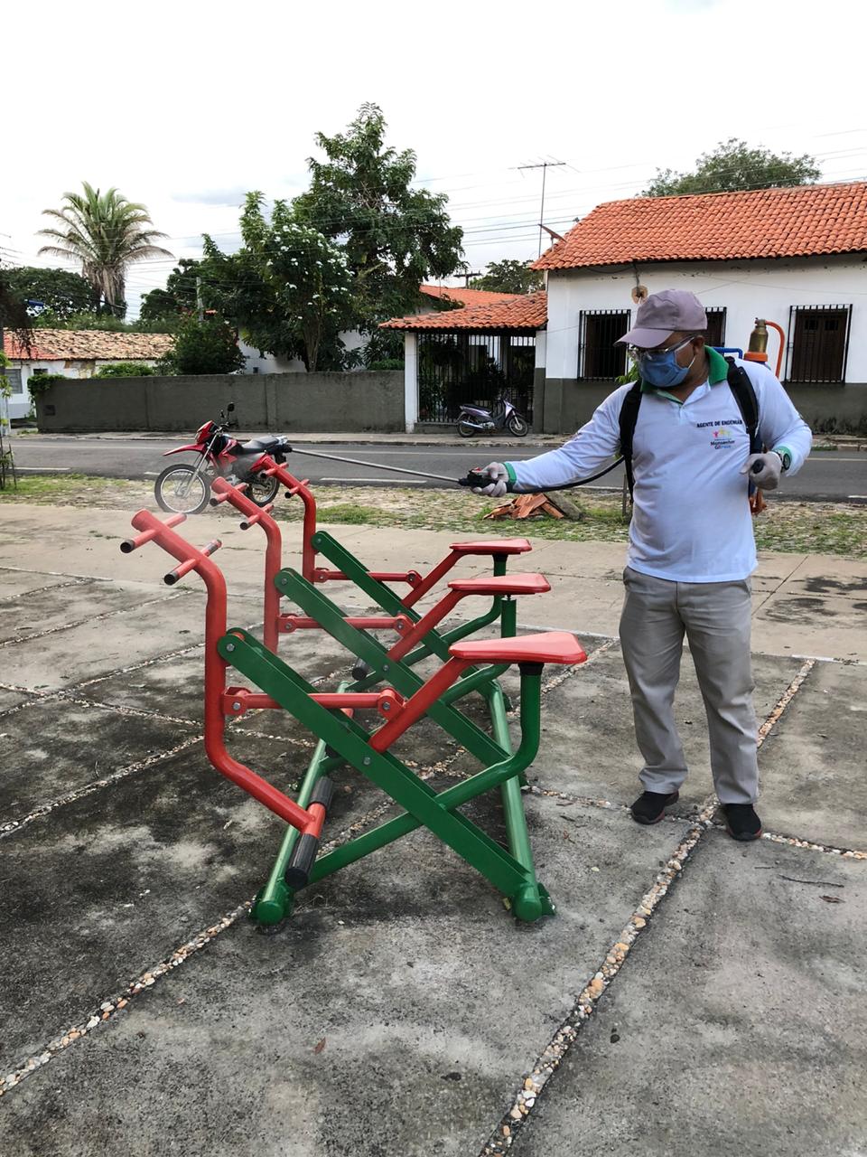 Pontos são desinfetados no combate ao Covid-19 em Monsenhor Gil - Imagem 9