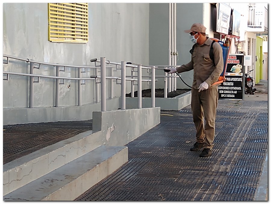 Secretaria Municipal de Saúde realiza trabalho de Higienização - Imagem 33