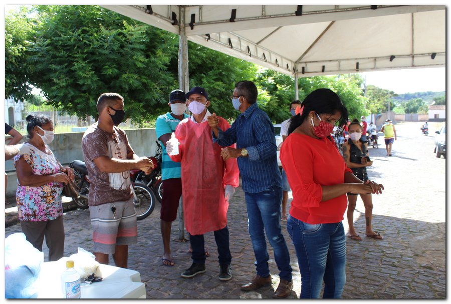 Profissionais realizam ações de prevenção ao Coronavírus  - Imagem 3