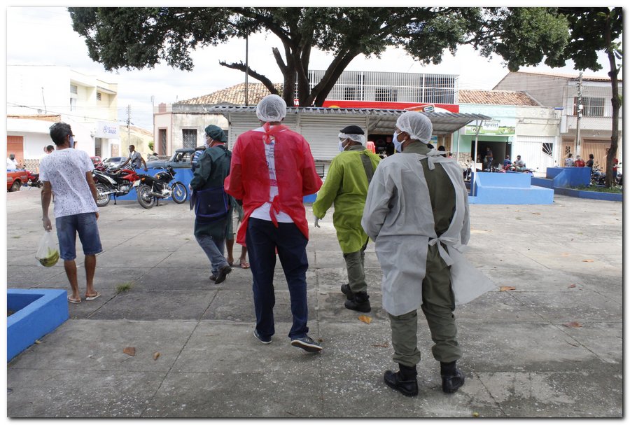 Profissionais realizam ações de prevenção ao Coronavírus  - Imagem 25