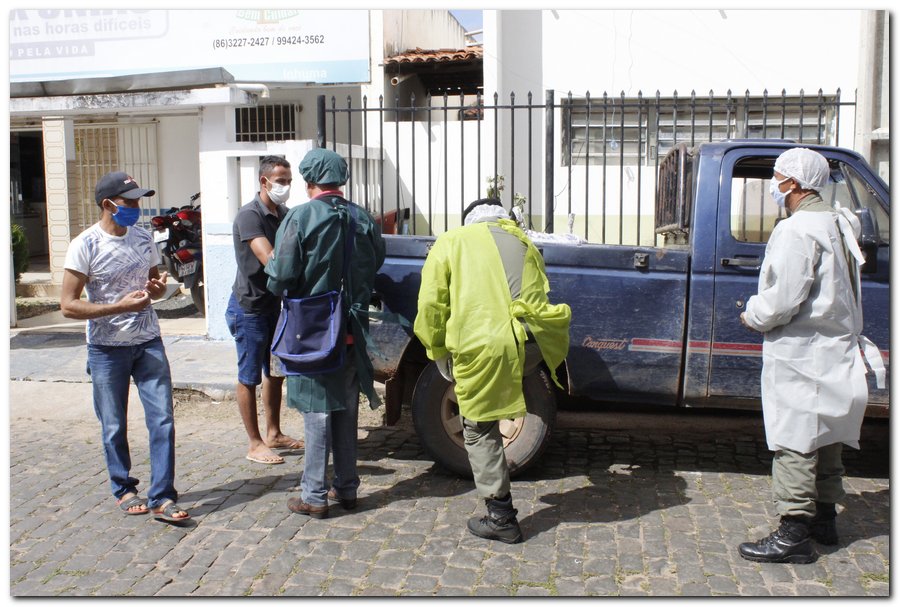 Profissionais realizam ações de prevenção ao Coronavírus  - Imagem 26