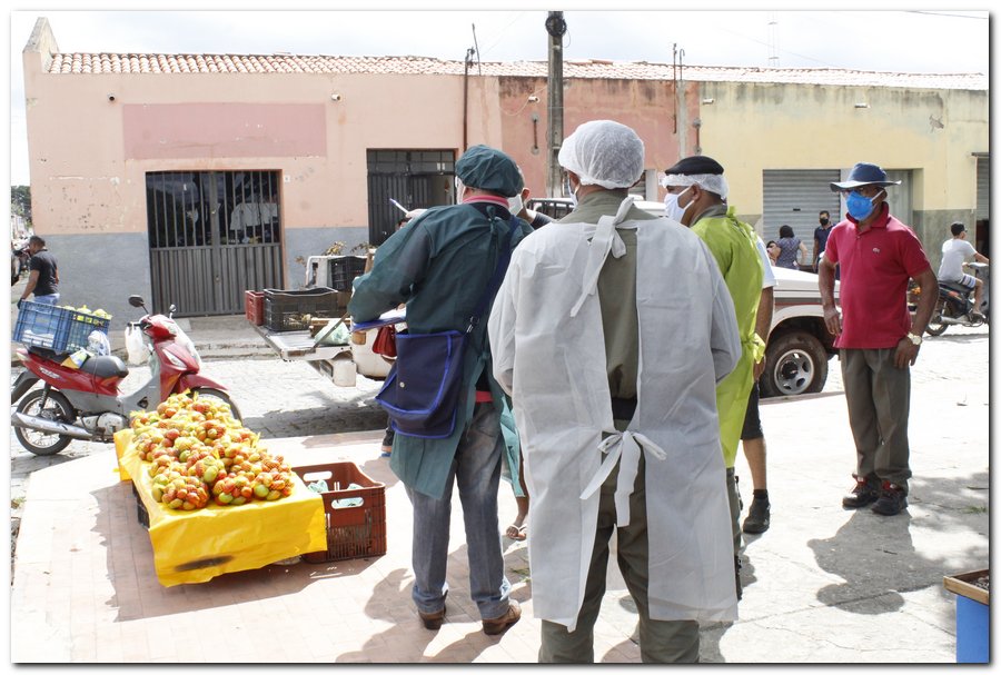 Profissionais realizam ações de prevenção ao Coronavírus  - Imagem 28