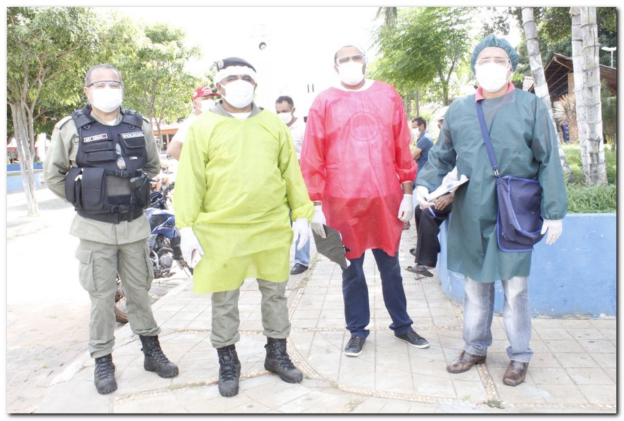 Profissionais realizam ações de prevenção ao Coronavírus  - Imagem 20