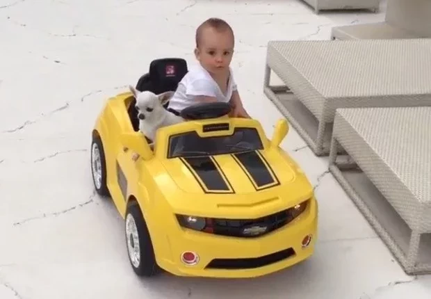 Ostentação! Veja os carros de luxo dos filhos dos famosos - imagem 20539