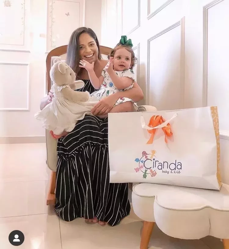 Momento fofura! Confira lindas fotos de Raquel Dias com a filha Stella - imagem 20547