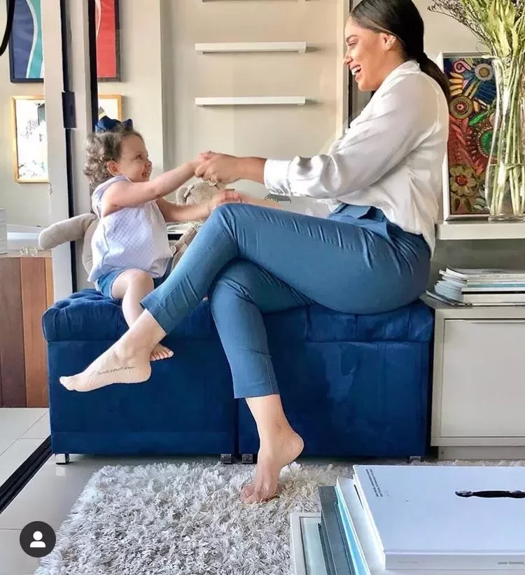 Momento fofura! Confira lindas fotos de Raquel Dias com a filha Stella - imagem 20549