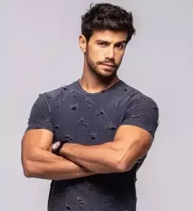 Saiba quem são os famosos que testaram positivo para o coronavírus - imagem 20585