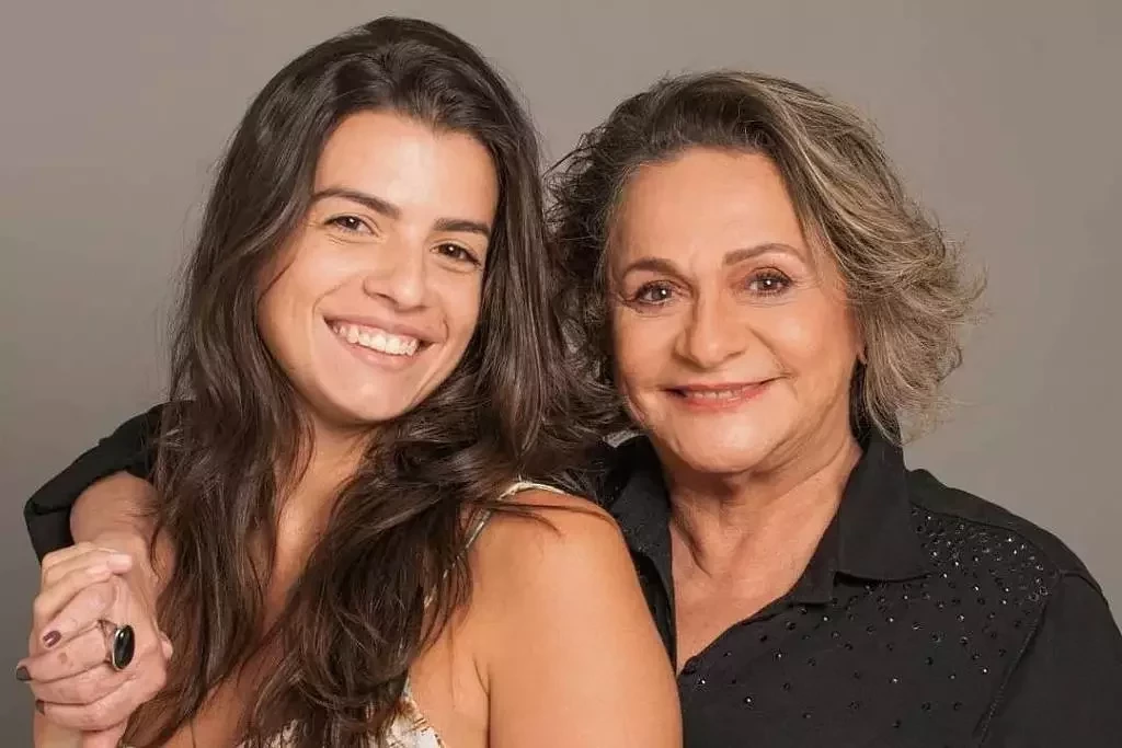 Saiba quem são os famosos que se assumiram LGBTQ+ em 2020  - imagem 20619