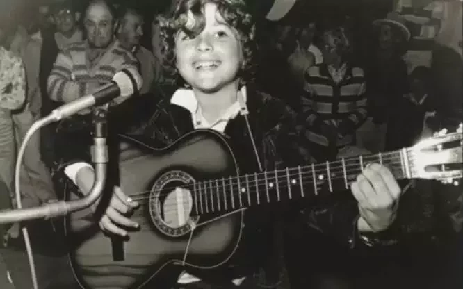 Reconhece estes artistas brasileiros da música quando crianças?  - imagem 20686