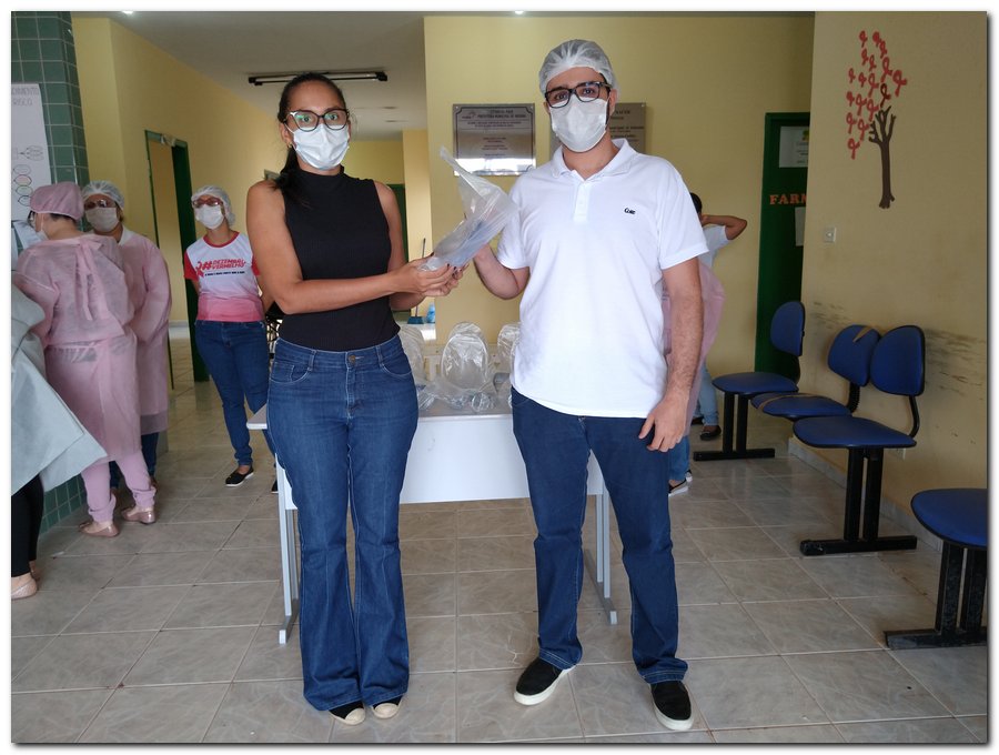 Secretaria Municipal de Saúde realiza distribuição de EPIs - Imagem 12