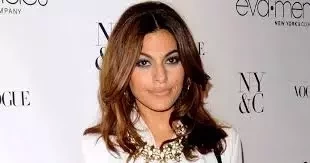 Conheça as celebridades que foram mães depois dos 40 anos - imagem 19846