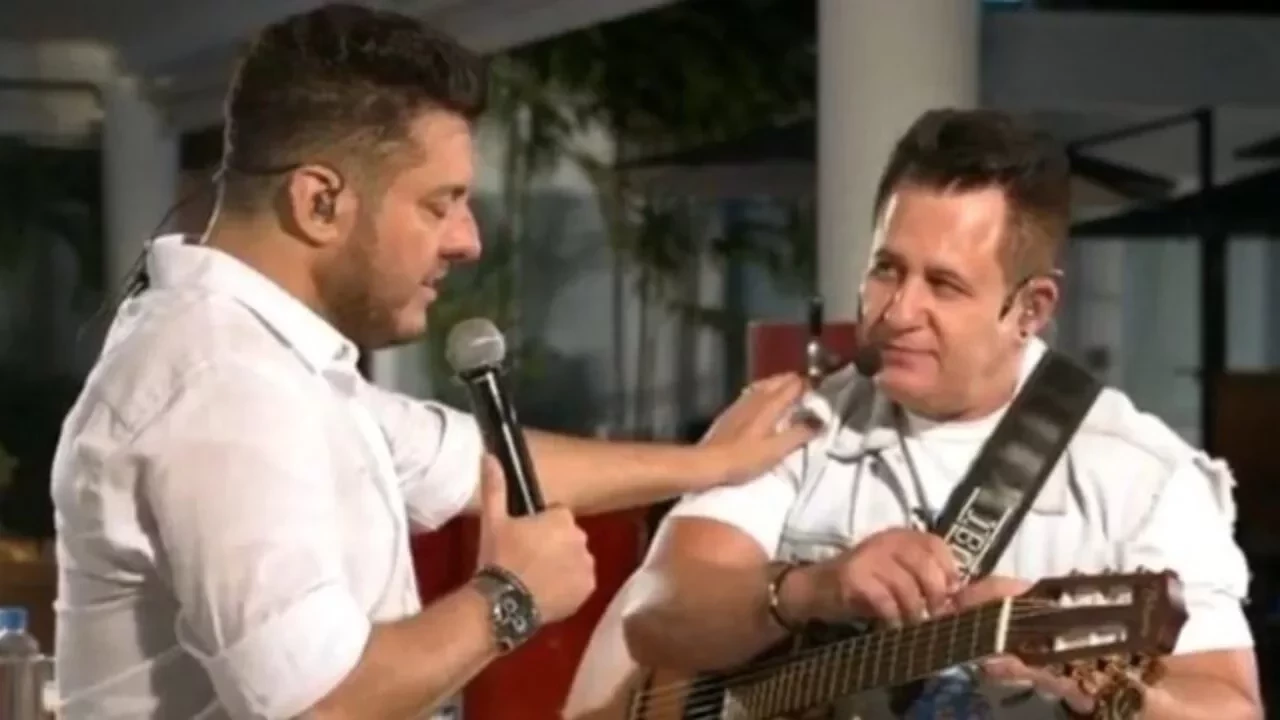 Semana dos Namorados! Veja a agenda de lives para os amantes  - imagem 21651