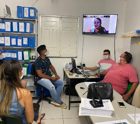 Comissão de licitação participa de curso promovido pelo TCE