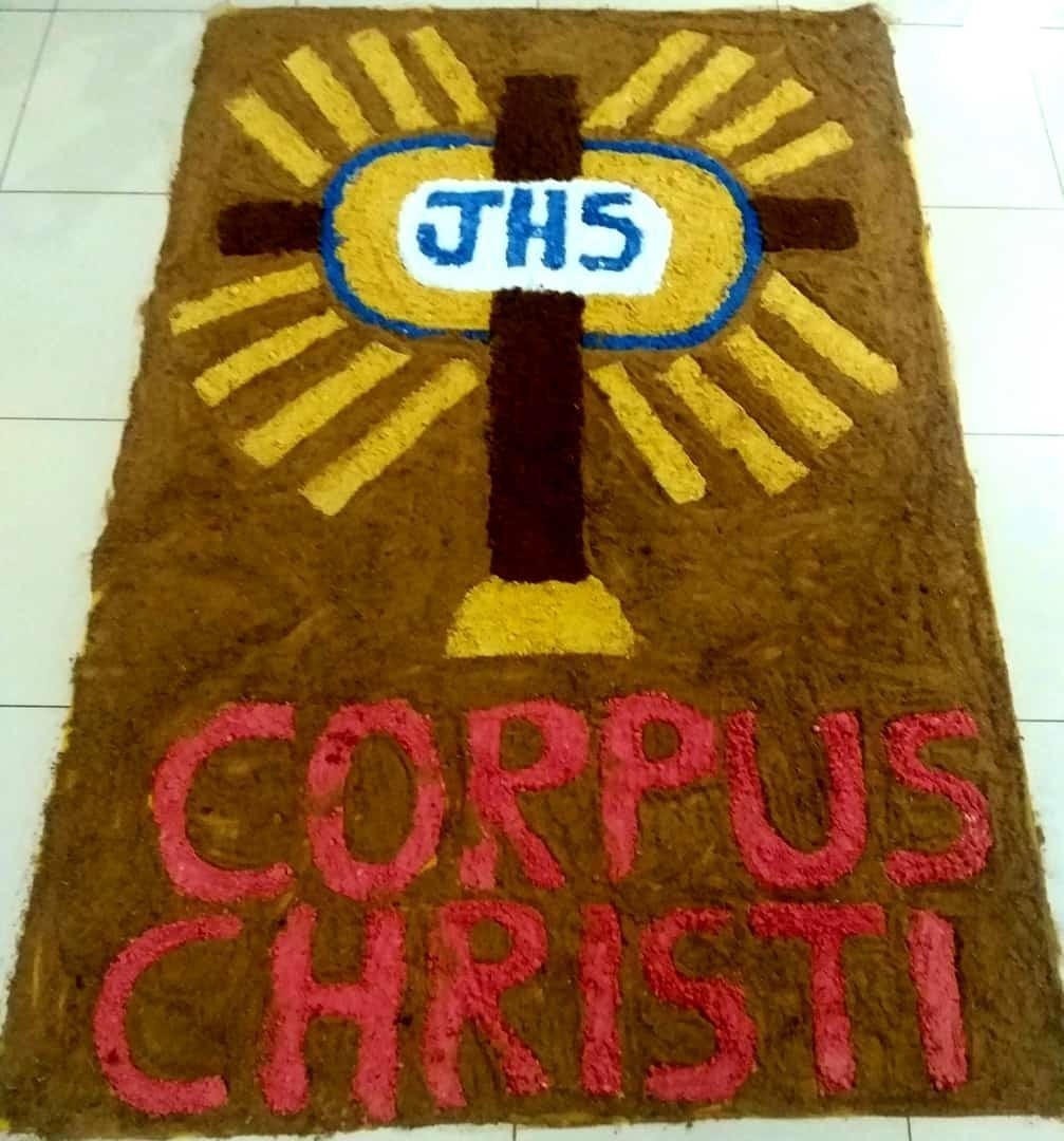 Tradição é mantida e Missa de Corpus Christi é celebrada em Monsenhor Gil