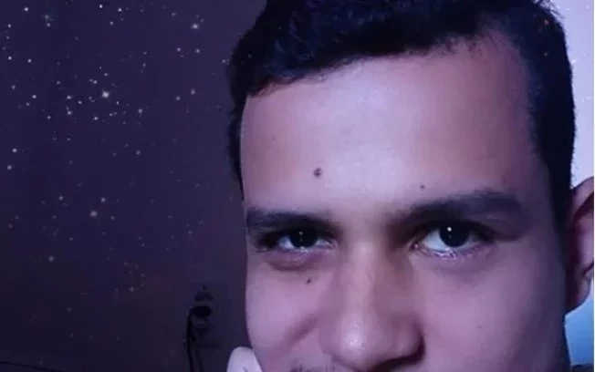 Saiba quem é o homem que entrou armado na sede da Rede Globo  - imagem 21740