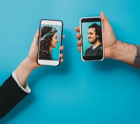 Confira dicas pra cada signo curtir o Dia dos Namorados na Quarentena 