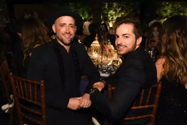 Veja os casais LGBTQ+ famosos que fazem a gente acreditar no amor - imagem 21823