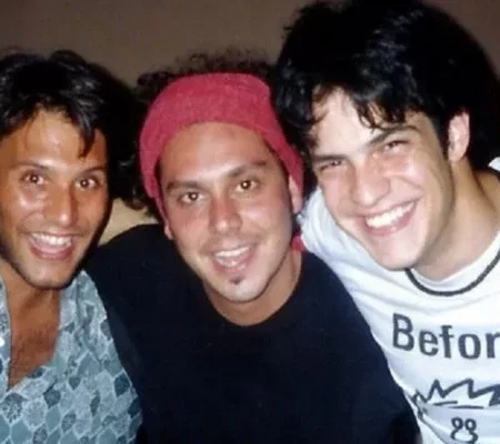 Veja fotos de astros da Globo antes da fama que são inacreditáveis