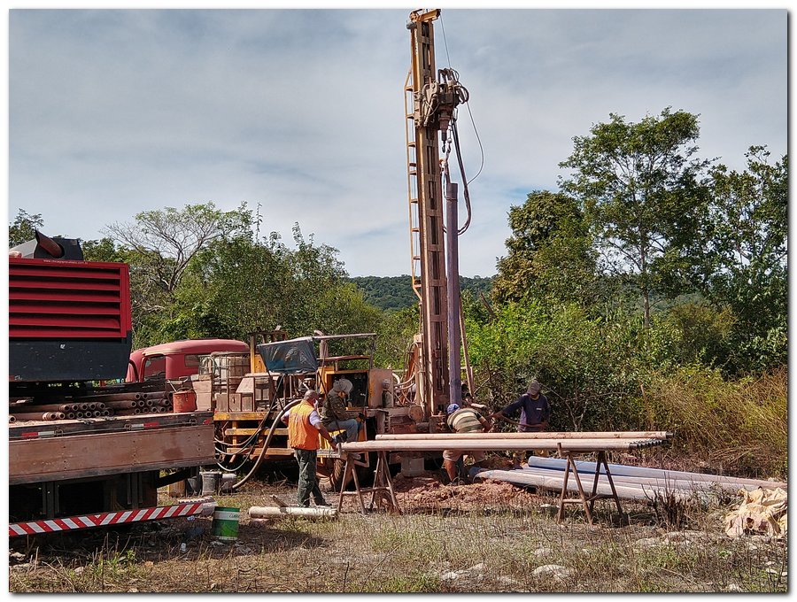 Chefe da Defesa Civil de Inhuma vistoria abastecimento de Água  - Imagem 1