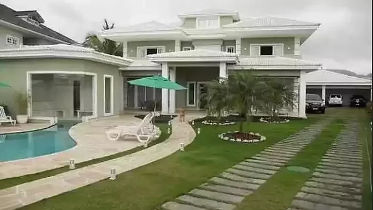 Conheça a mansão de Bruna Marquezine que vale R$ 15 milhões - imagem 22314