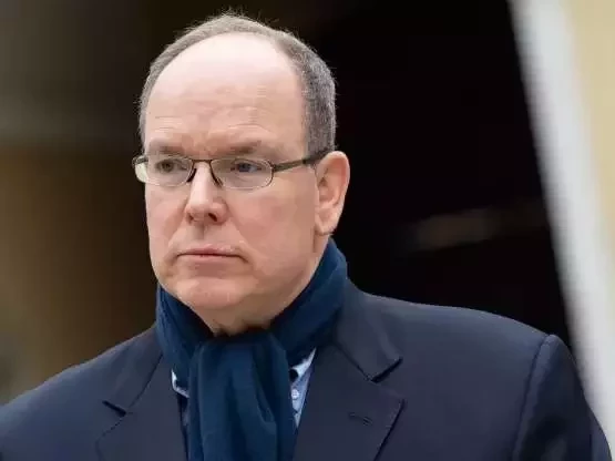 Você é capaz de reconhecer estas celebridades por trás da máscara?  - imagem 22358