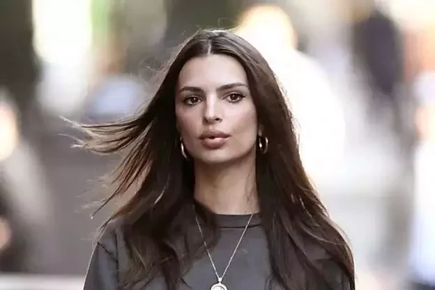 Você é capaz de reconhecer estas celebridades por trás da máscara?  - imagem 22370