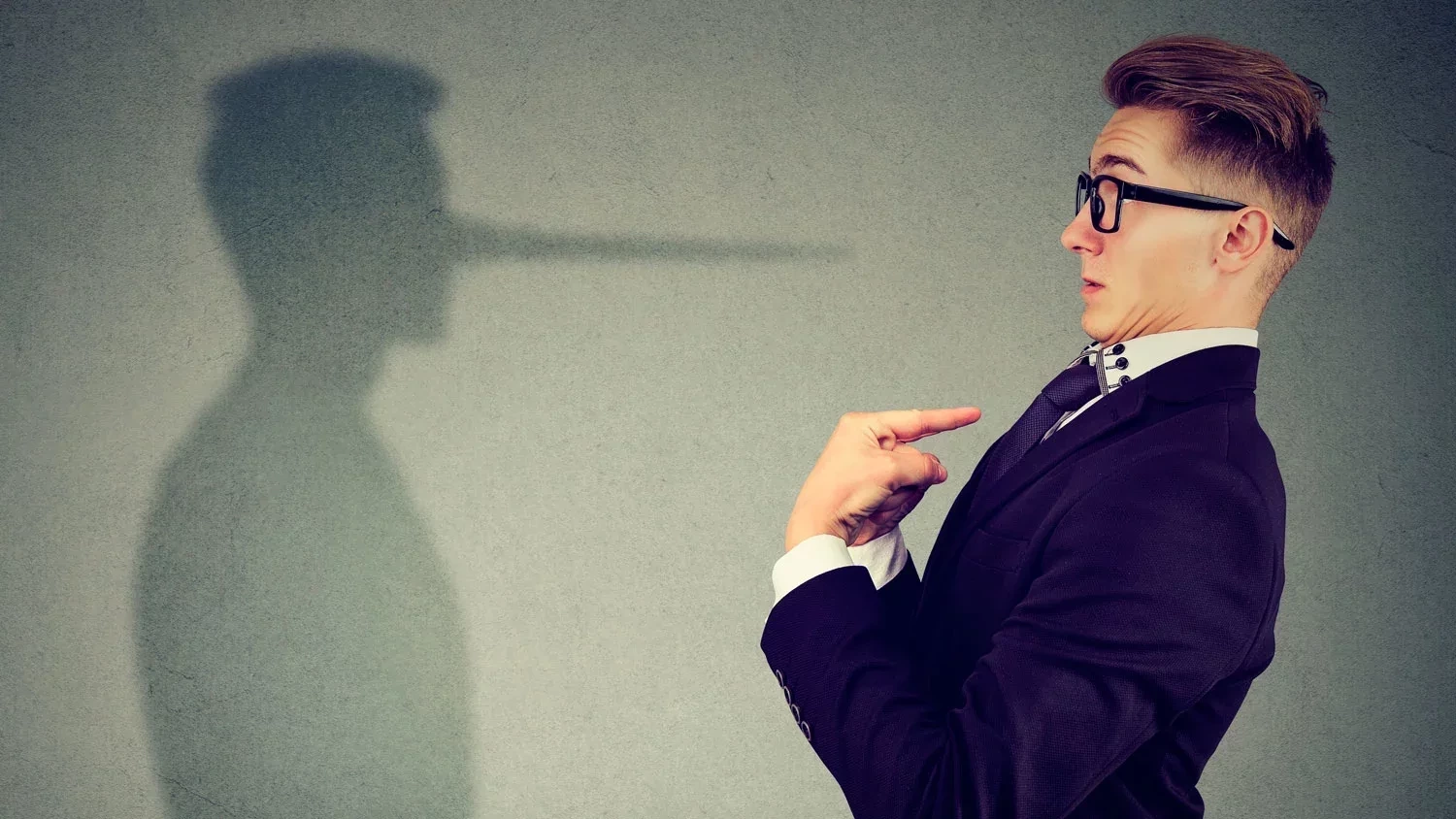 Descubra os quatro signos mais mentirosos do zodíaco - imagem 21229