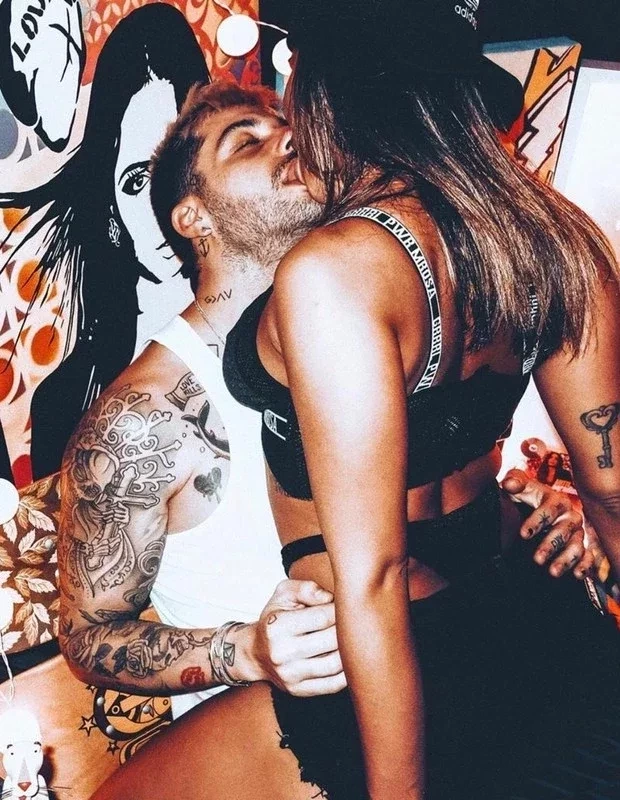 Eita! Gui Araújo posta série de cliques calientes com Anitta - imagem 21373