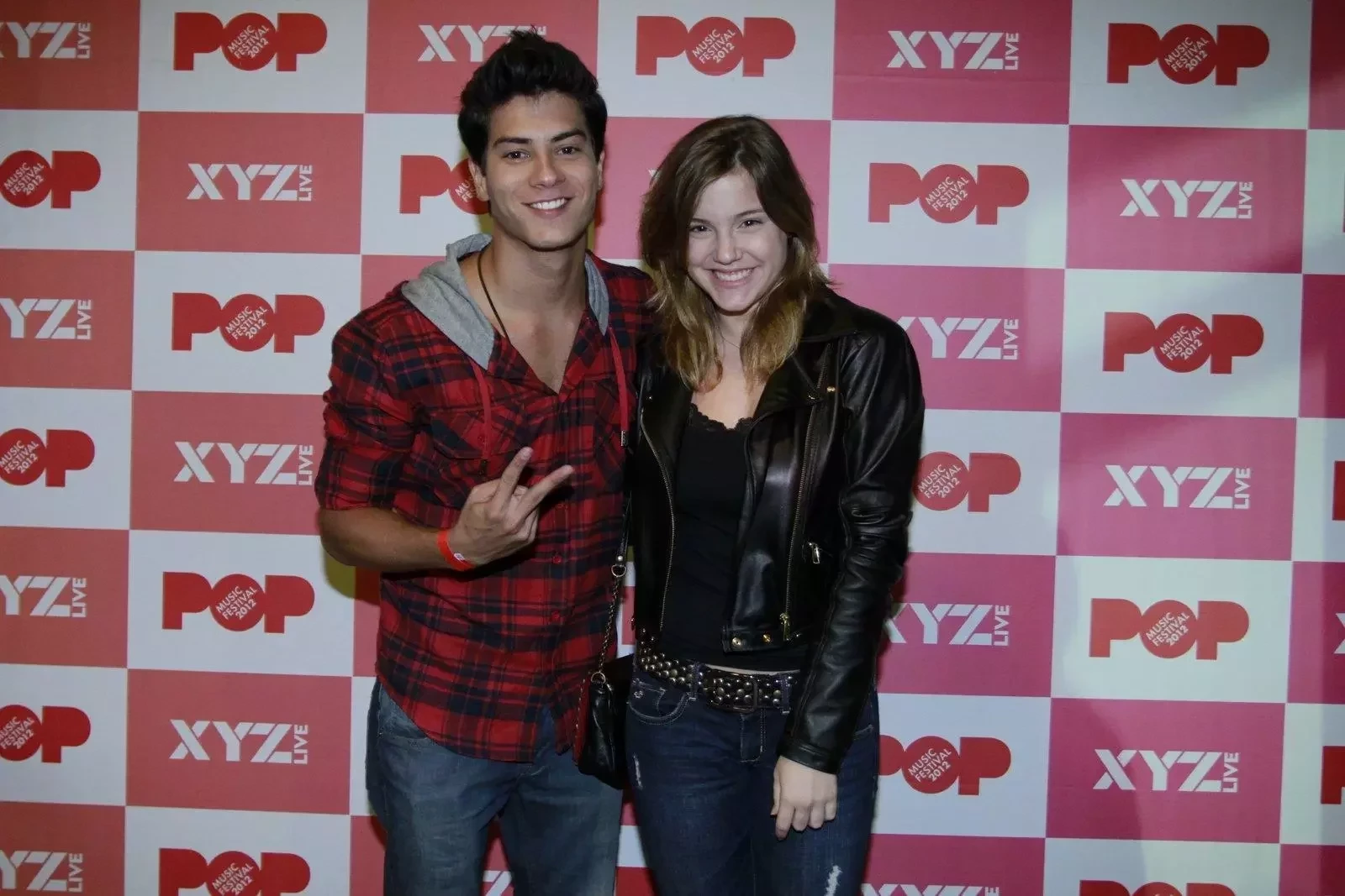 Saiba quais foram as famosas com quem Arthur Aguiar já se relacionou - imagem 23255