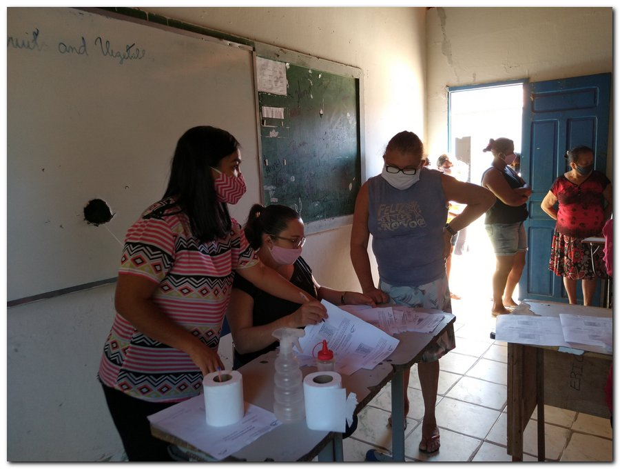Prefeitura de Inhuma e Secretaria de Educação entrega  Kits de Alimentação Escolar  - Imagem 8