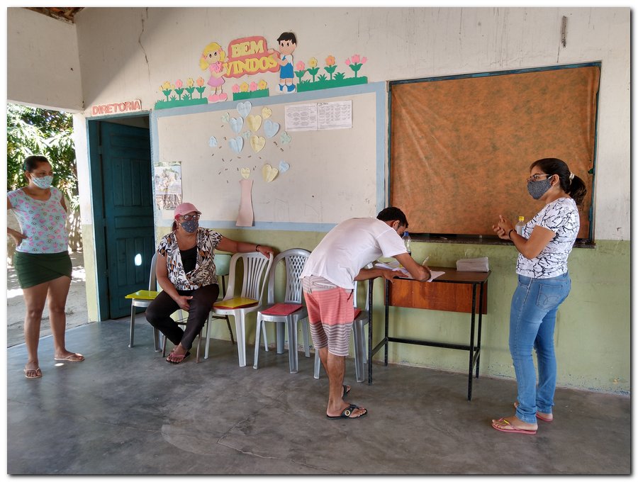 Prefeitura de Inhuma e Secretaria de Educação entrega  Kits de Alimentação Escolar  - Imagem 11