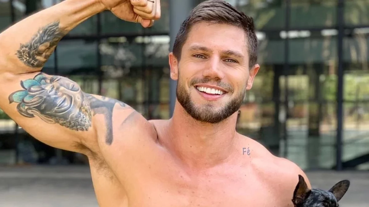 Além de Tiago Iorc, relembre famosos que tiveram nudes vazados na web - imagem 23539
