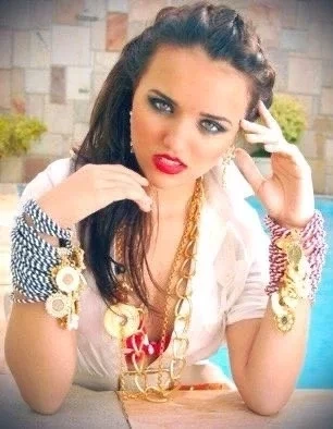 Ex-BBB Rafa Kalimann brinca após ter fotos antigas postadas na web - imagem 23585