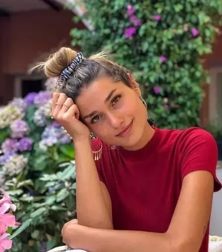 Sasha se isola perto do mar e vê Xuxa quando a saudade aperta; fotos - imagem 23581